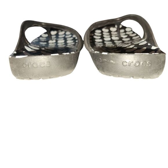 Crocs flip flops with hearts size 10. ^ - Picture 6 of 6